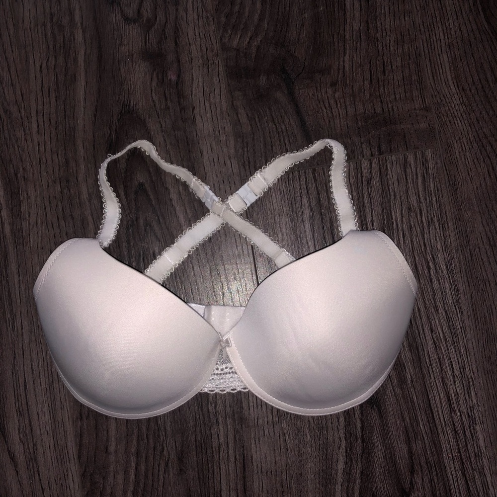 Change Basic White Padded Bra 30DD E82